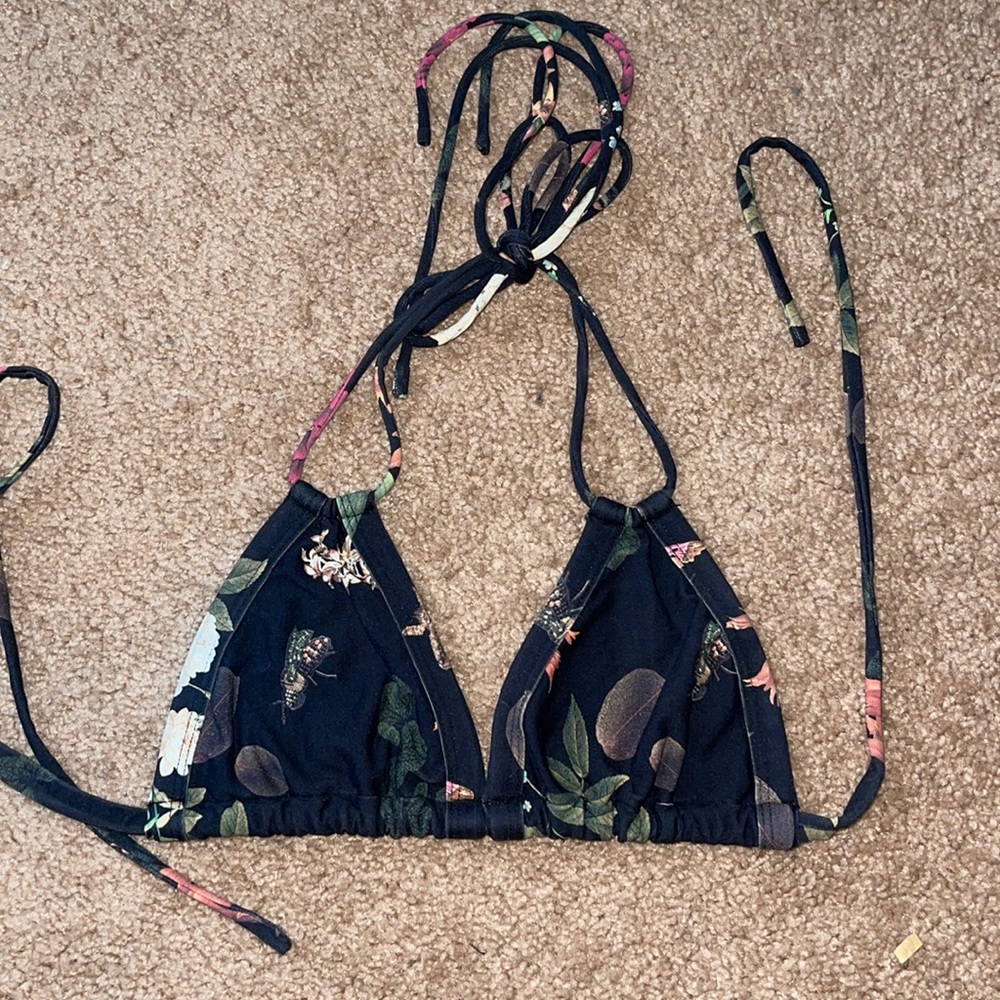 Montce black top